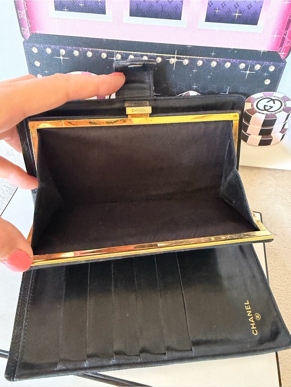 CHANEL Vintage Black Leather CC Logo Long Wallet - Picture 5 of 14
